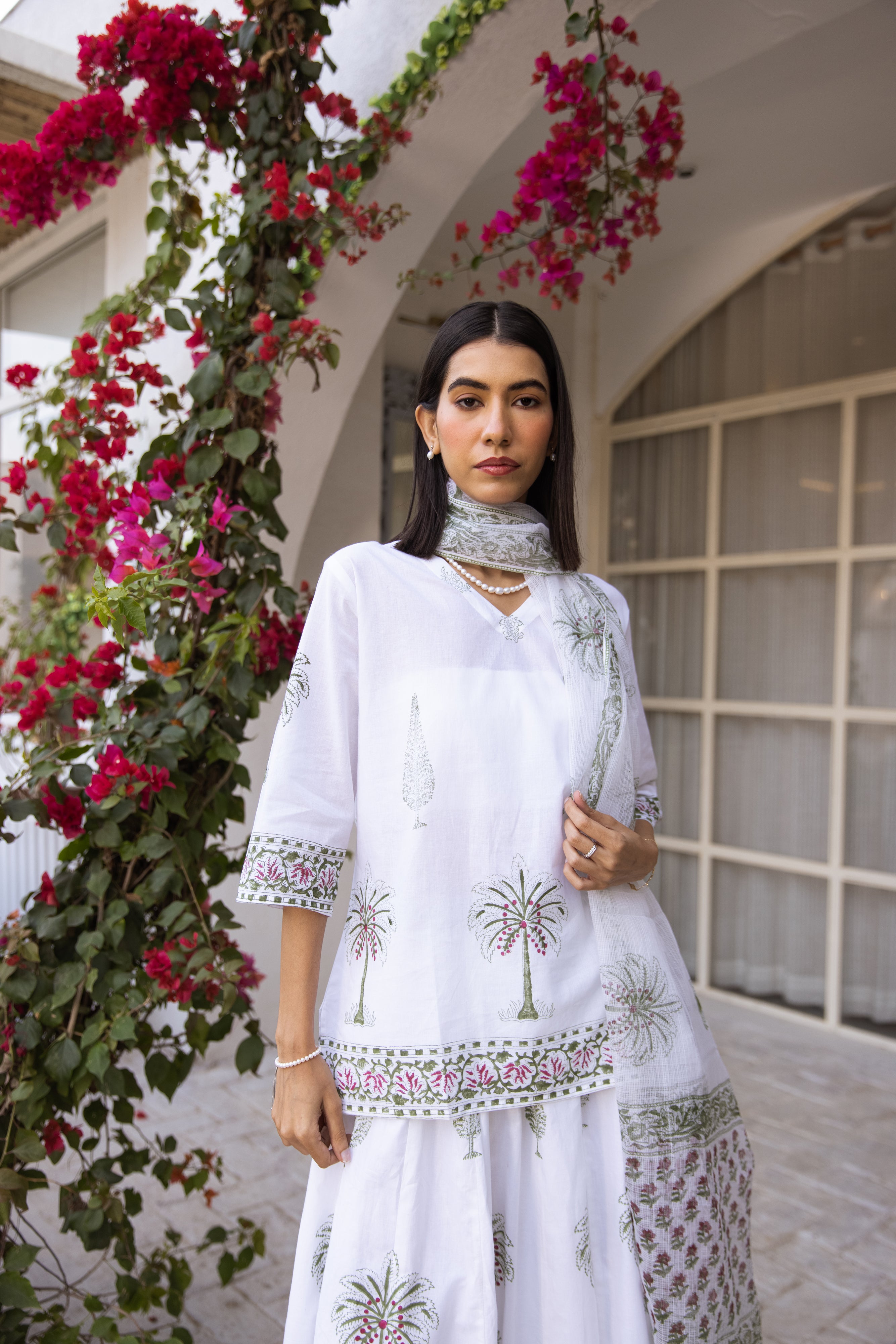 Picnic Palm Tree Short Kurta