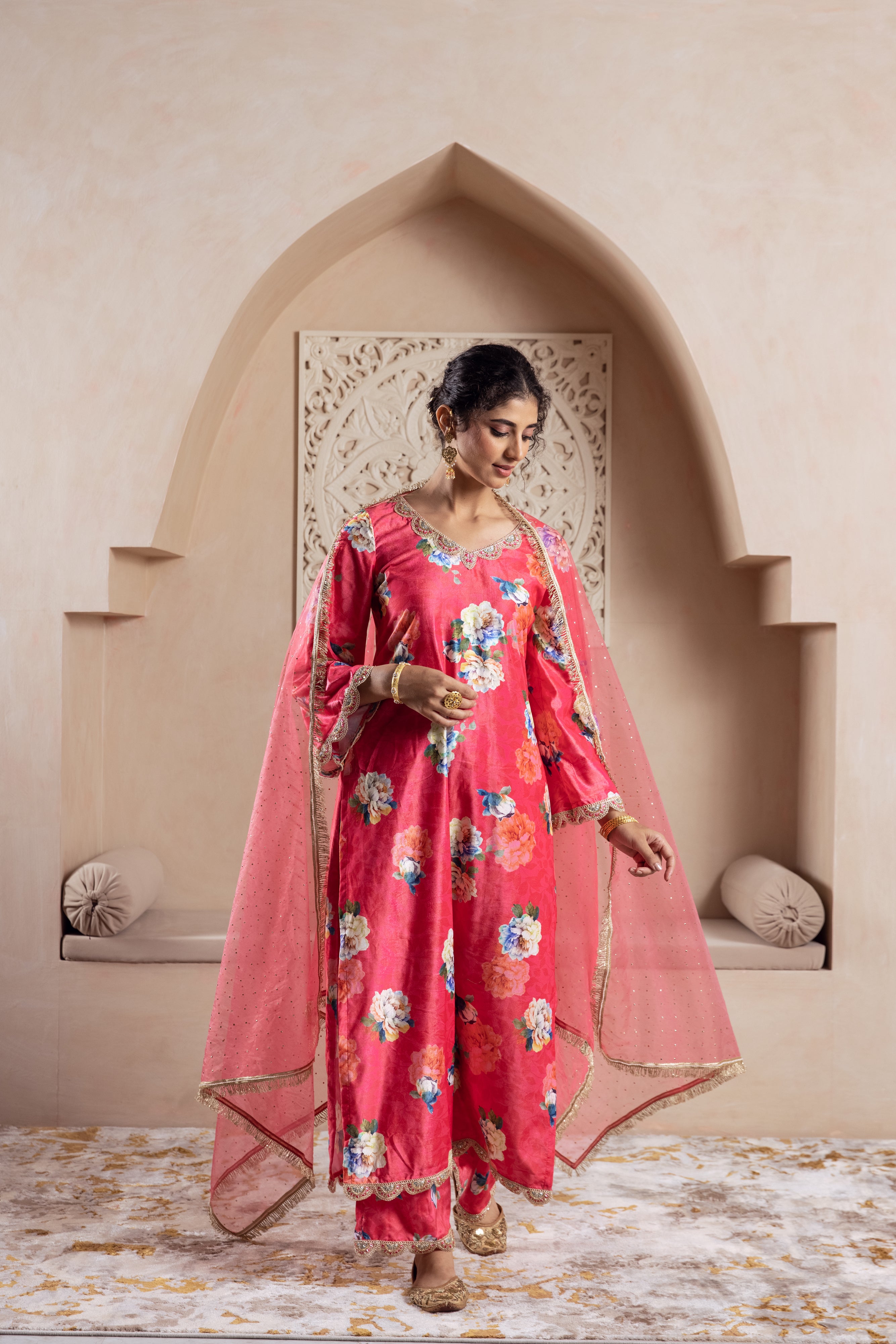 FIRGUN PINK FLORAL VELVET SET