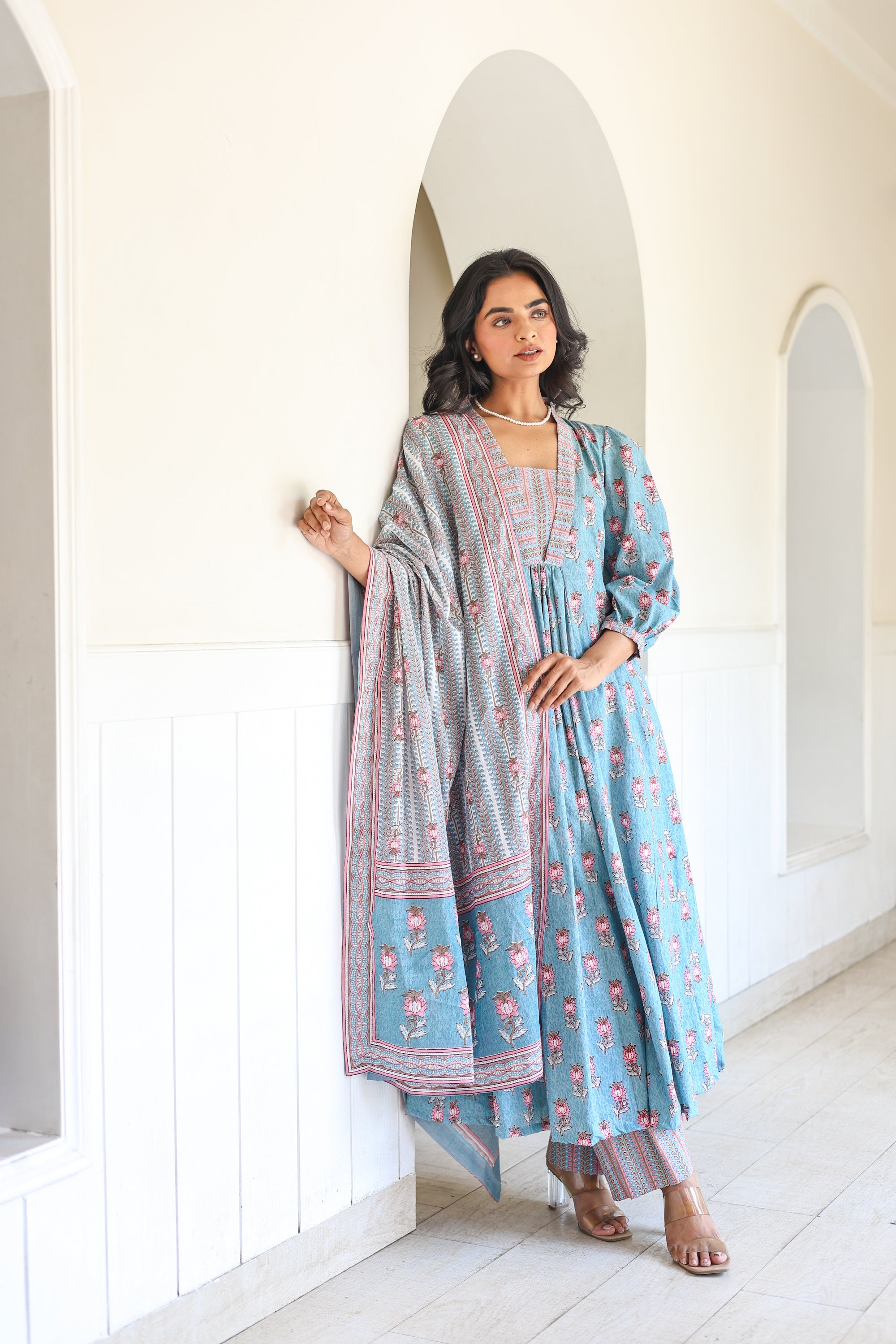 Light blue Ethnic Set