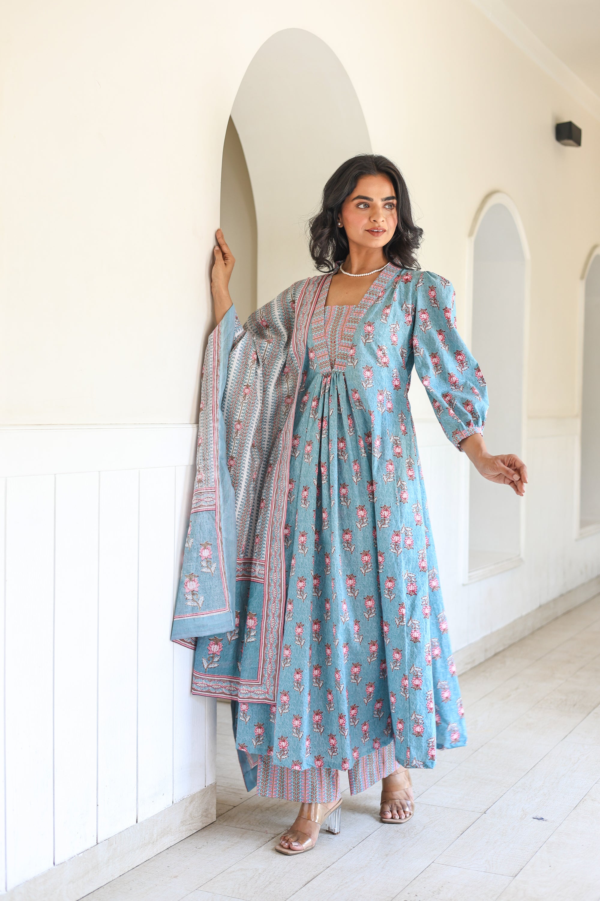 Light blue Ethnic Set