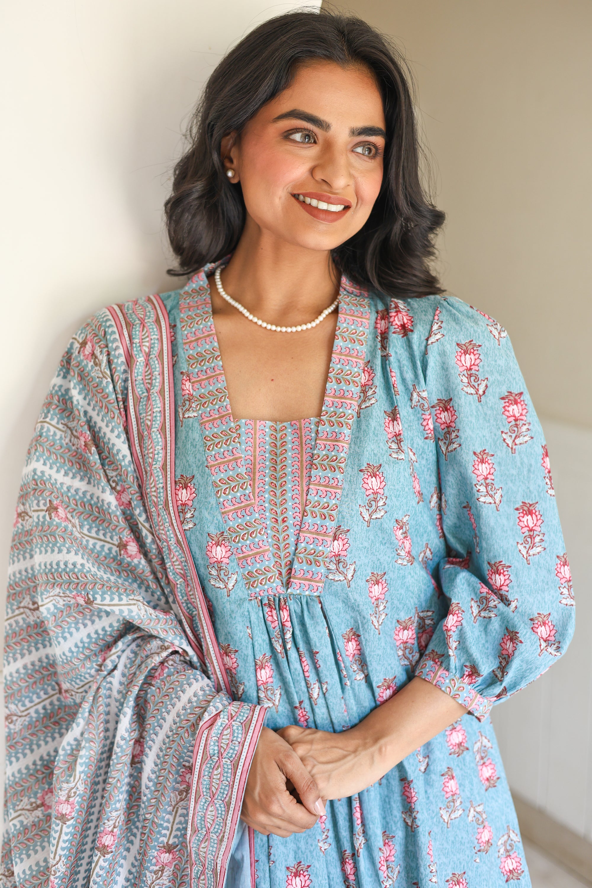 Light blue Ethnic Set