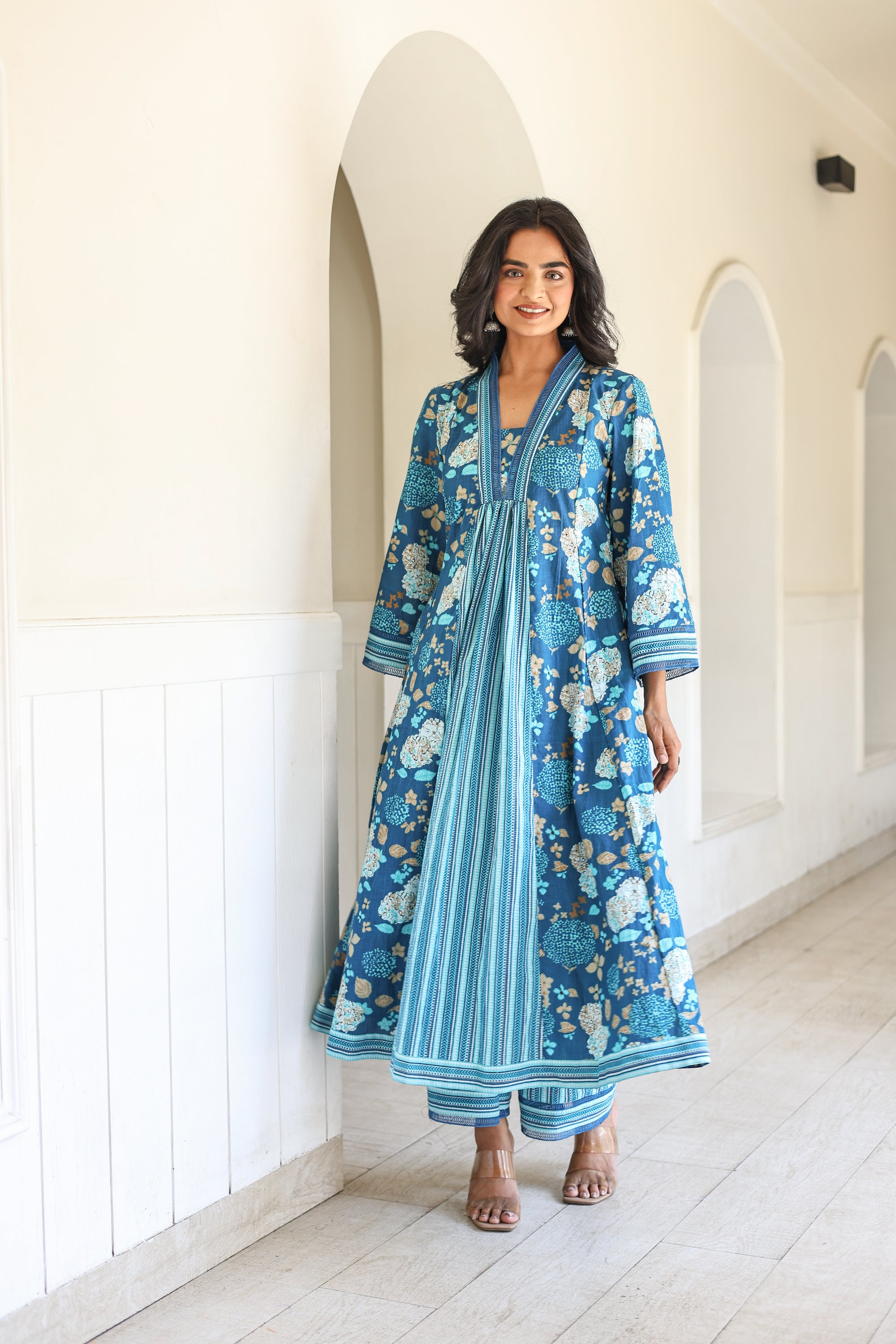 Blue floral summer set