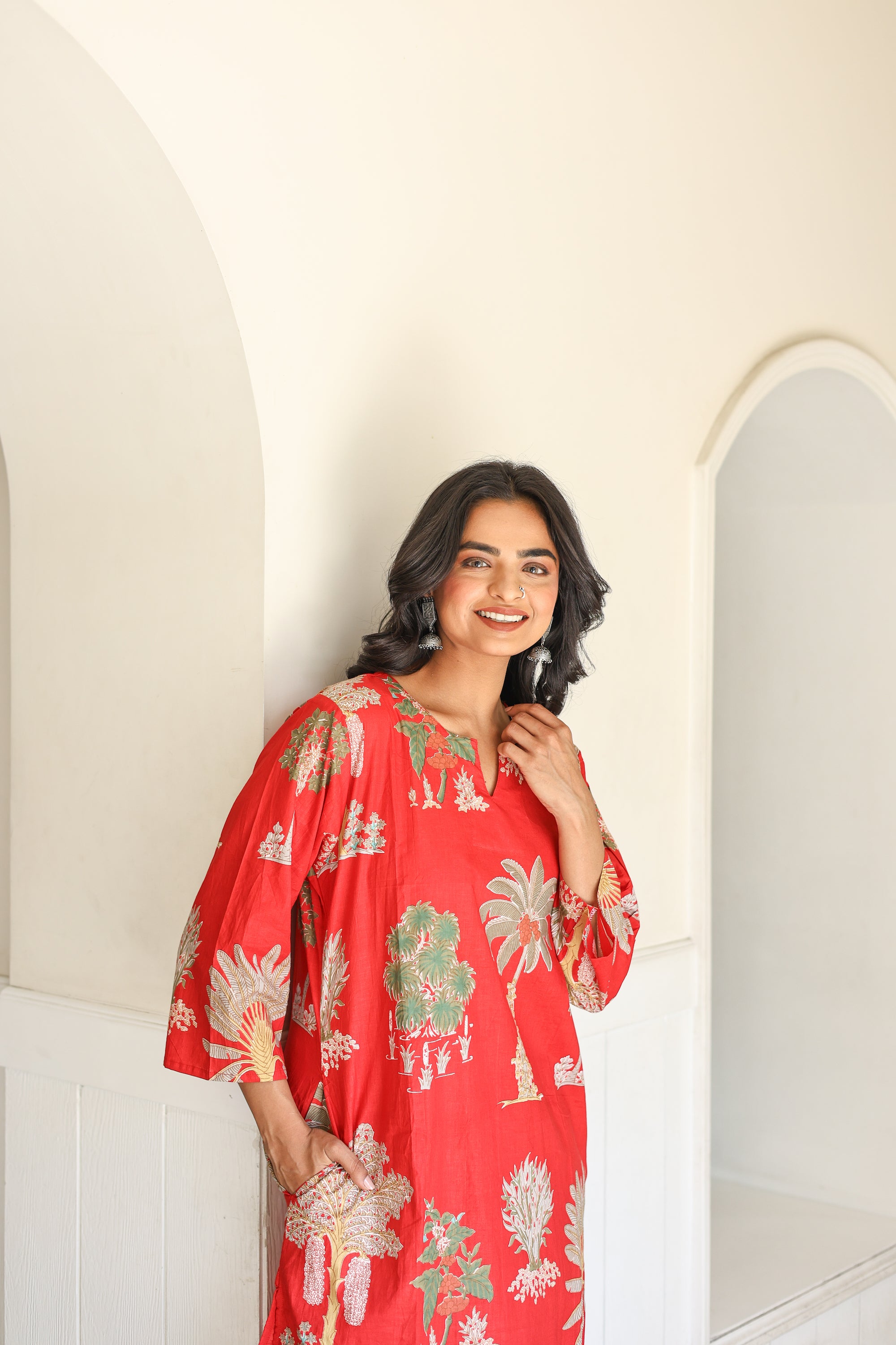 Red tropical twin Set