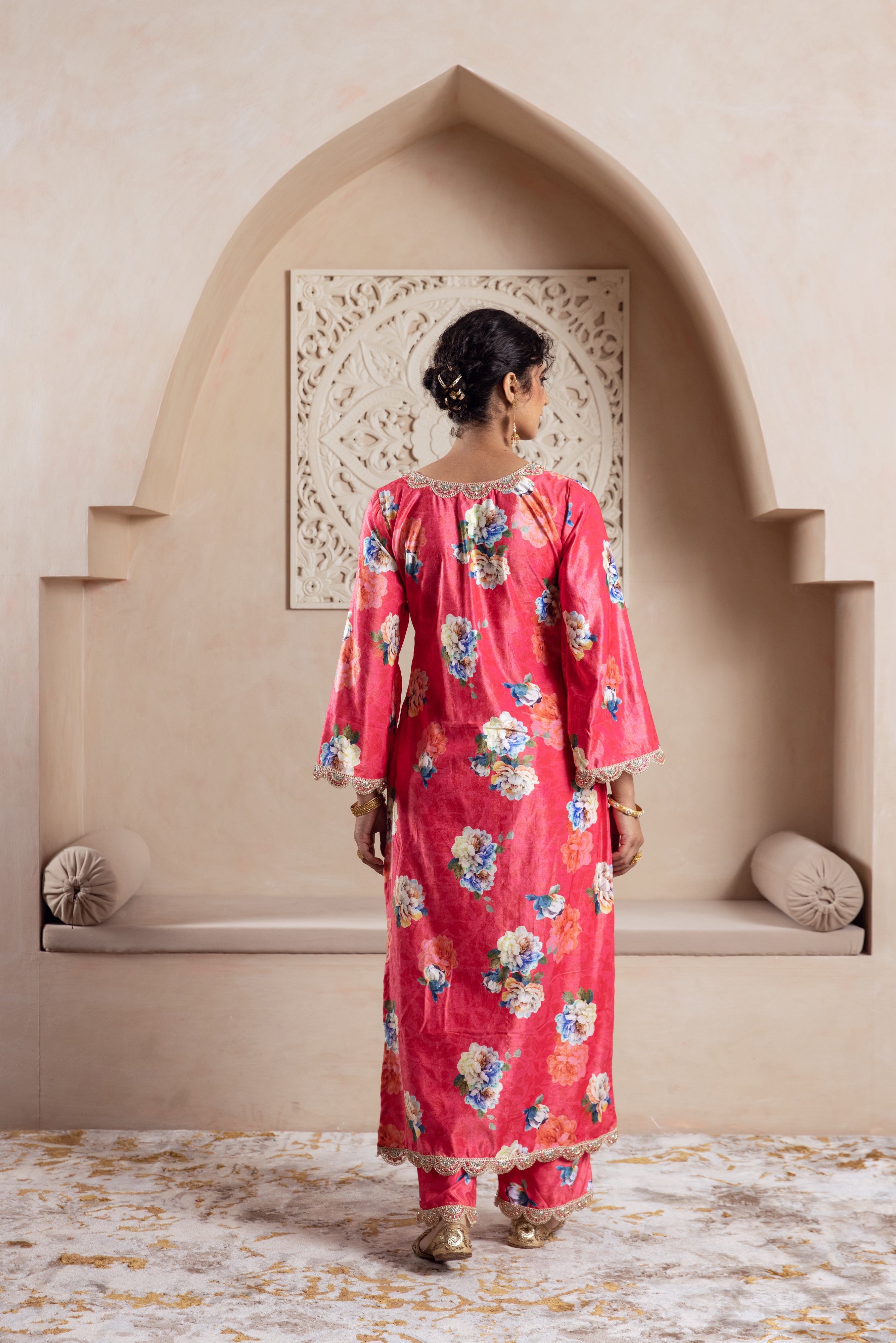 FIRGUN PINK FLORAL VELVET SET