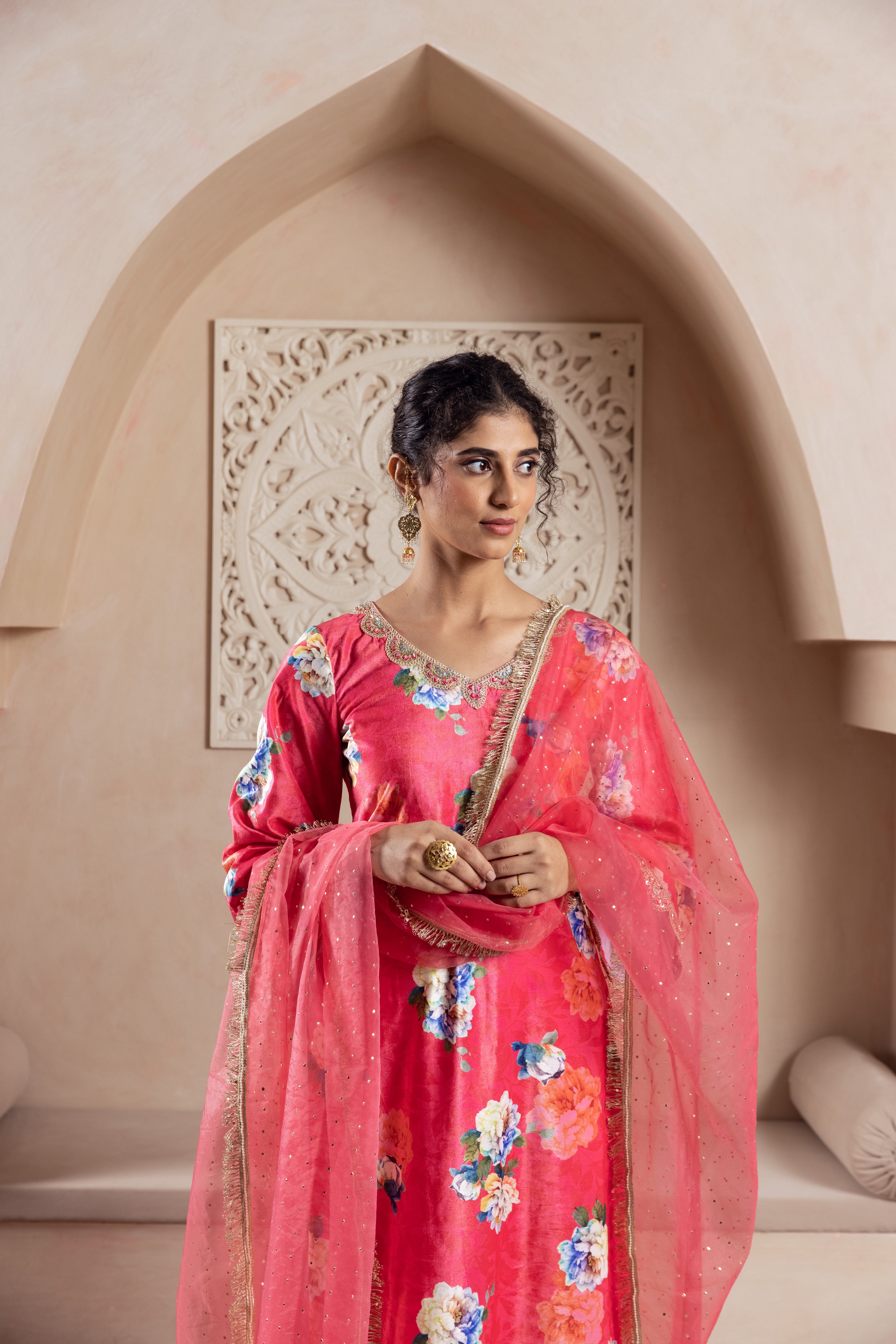 FIRGUN PINK FLORAL VELVET SET