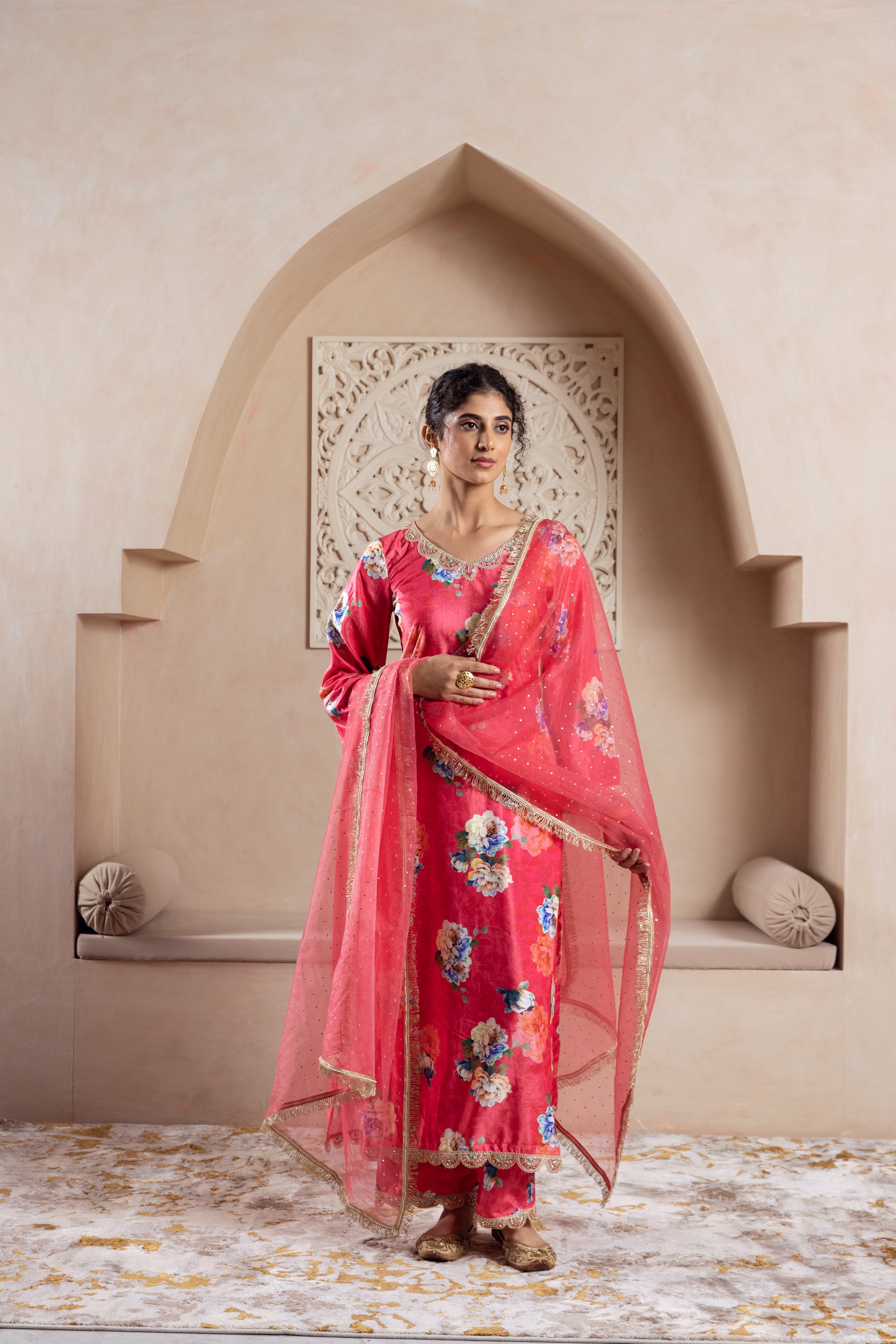 FIRGUN PINK FLORAL VELVET SET