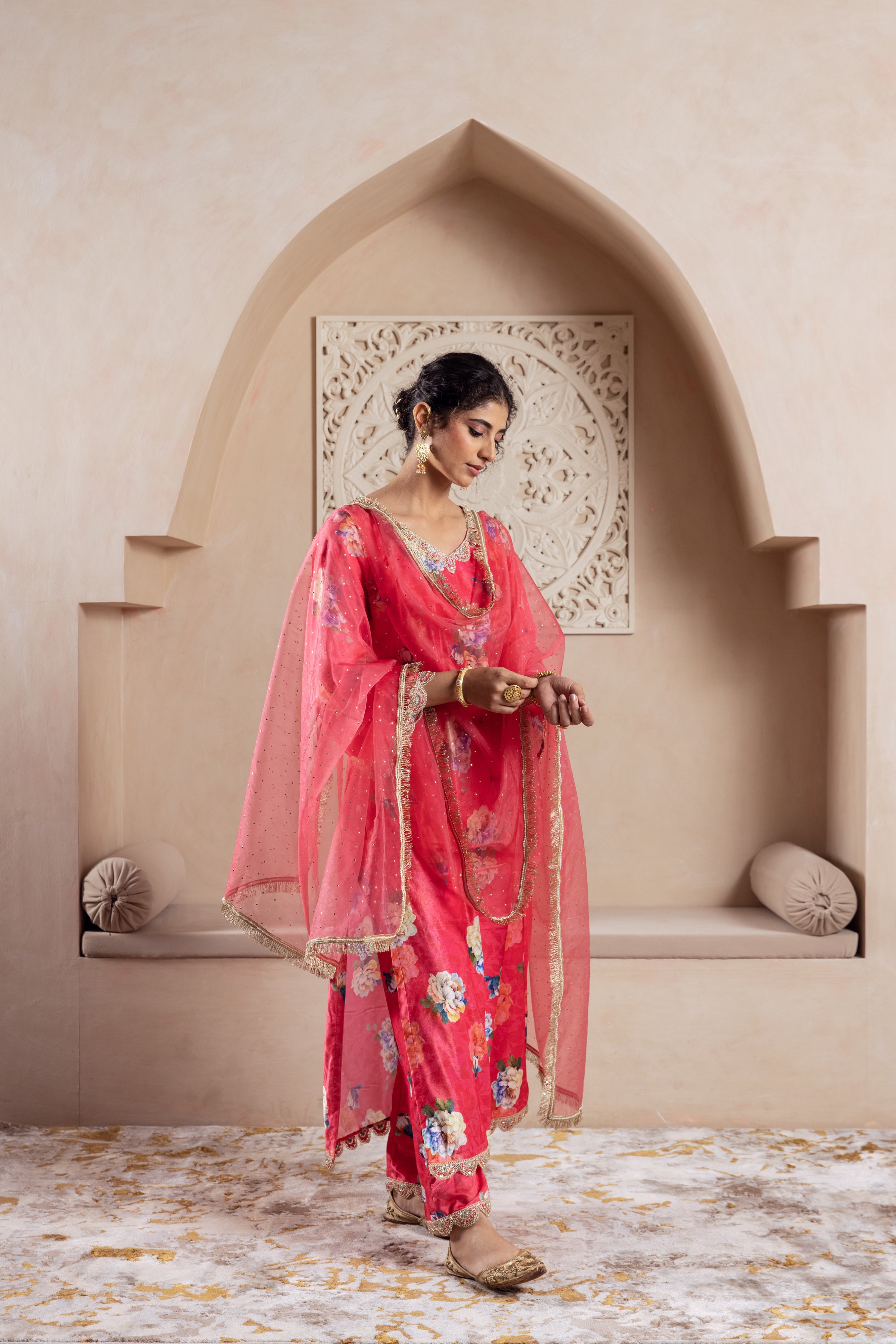 FIRGUN PINK FLORAL VELVET SET