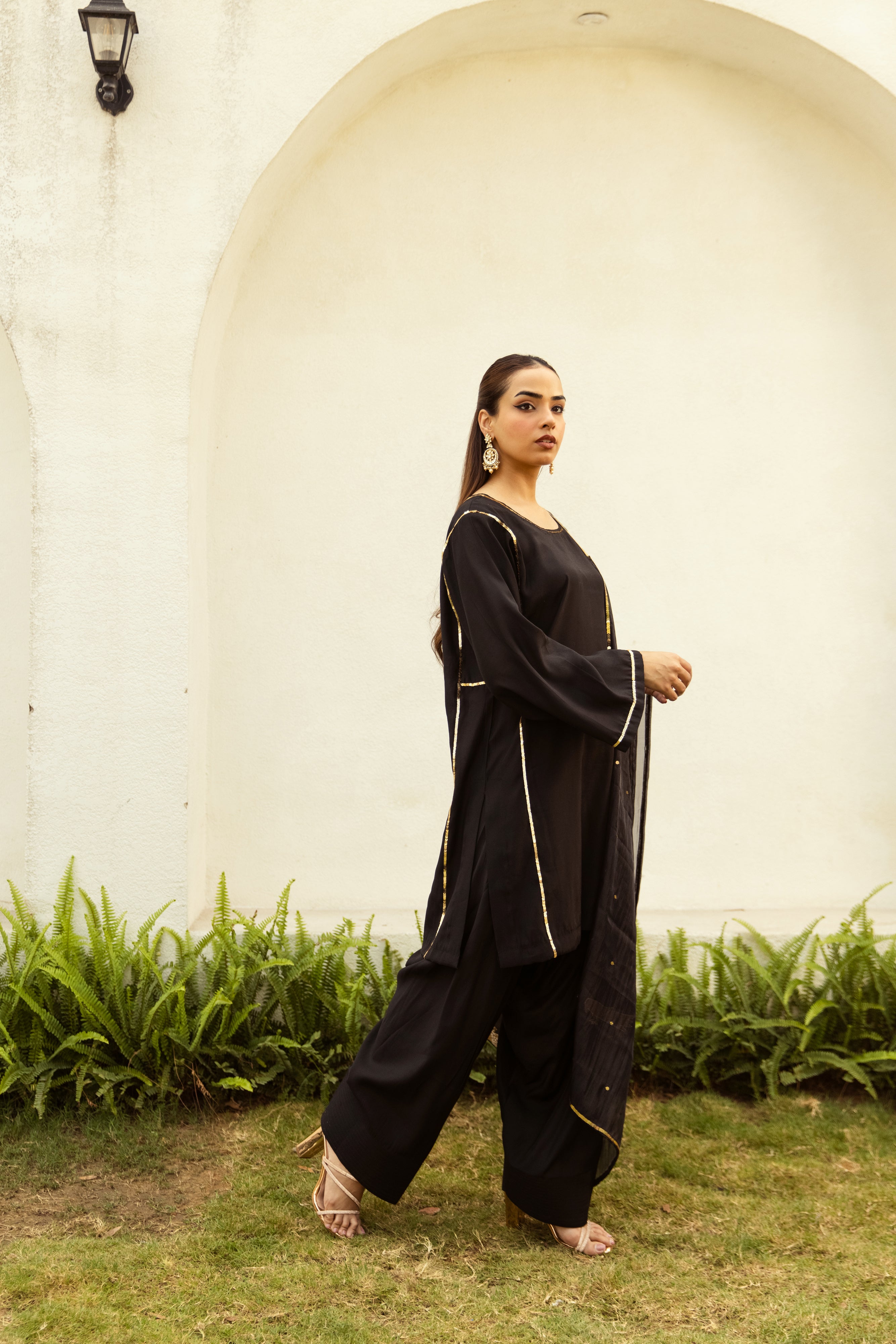 Noor Farshi Salwar Black set