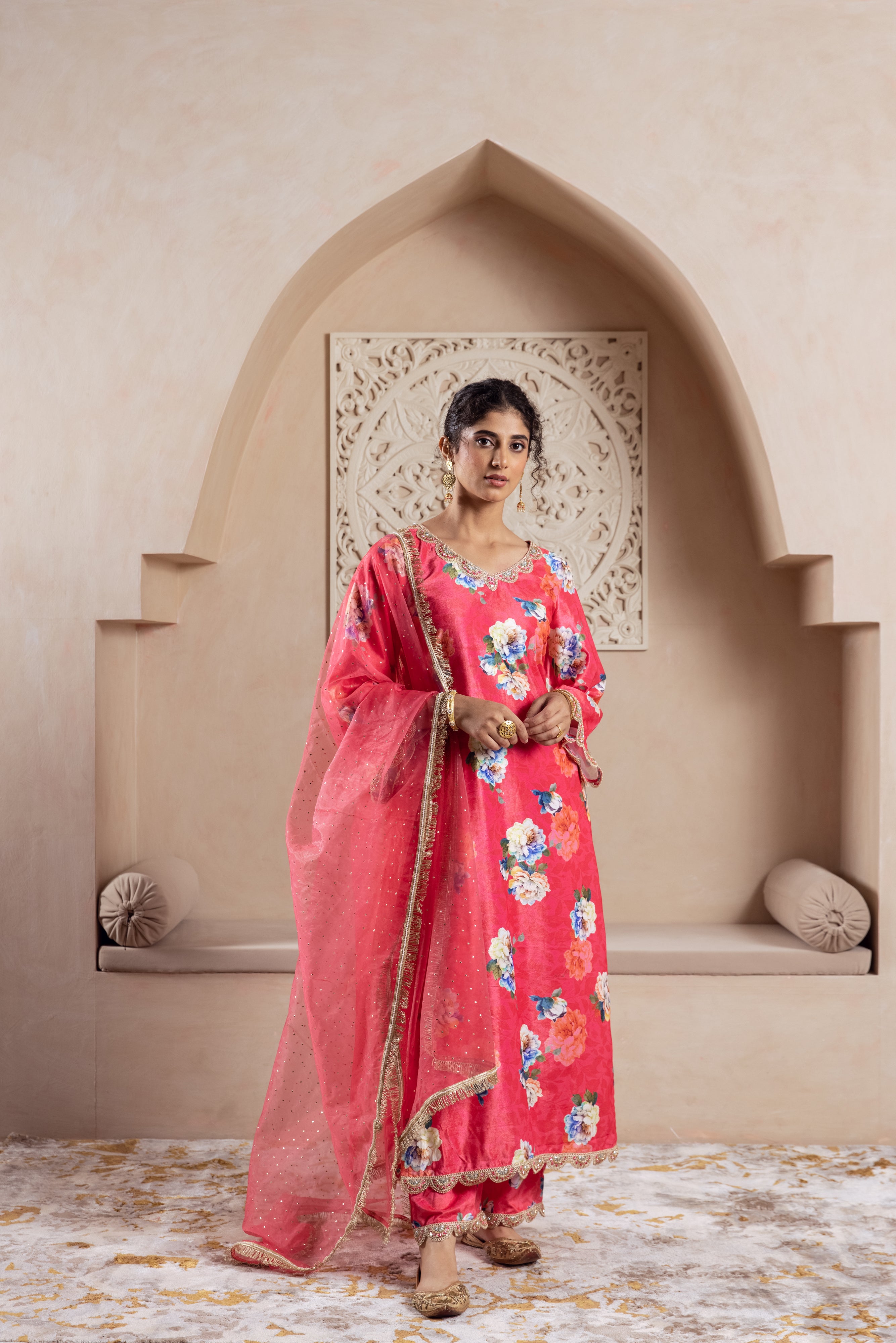 FIRGUN PINK FLORAL VELVET SET