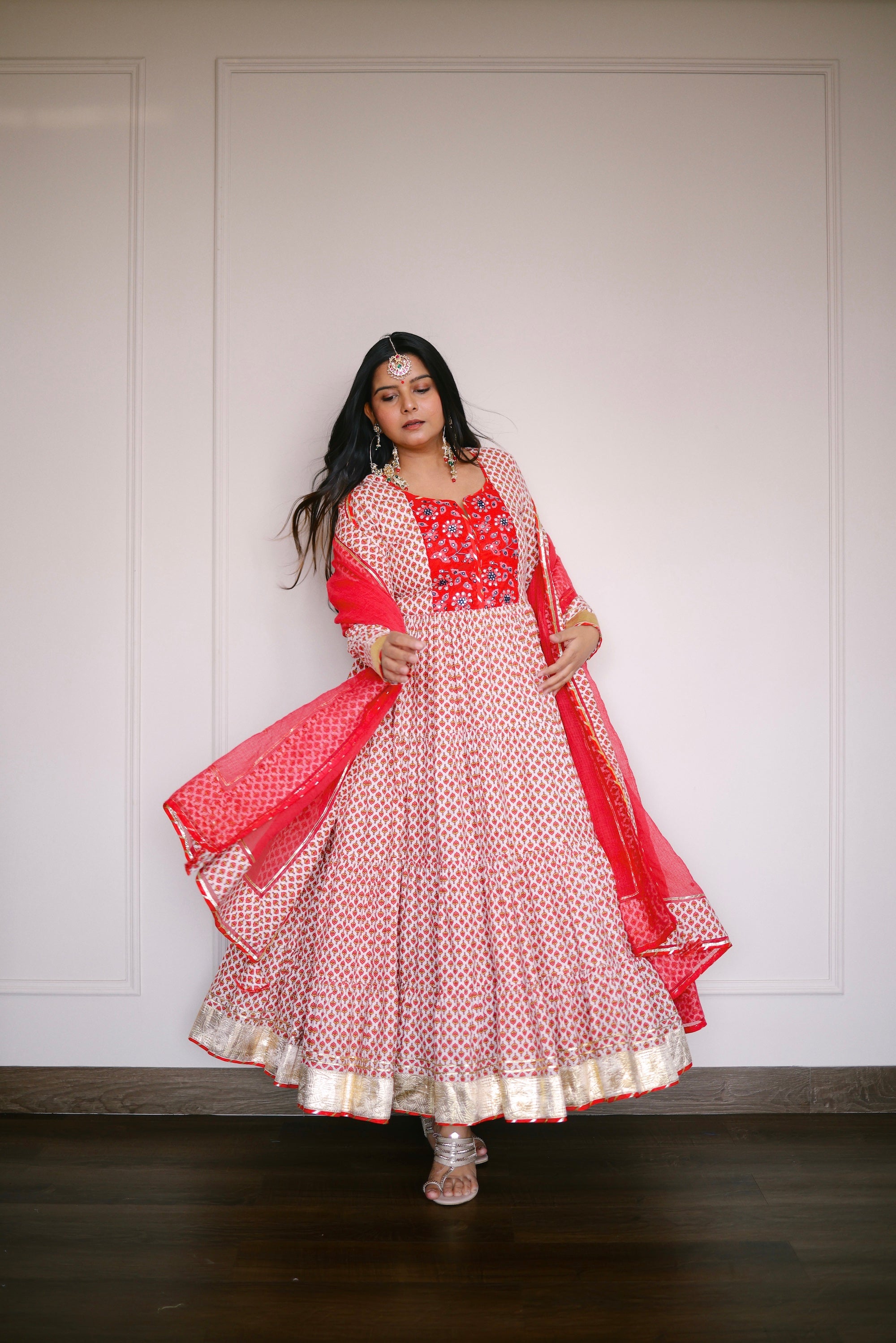 Red tier Anarkali Set