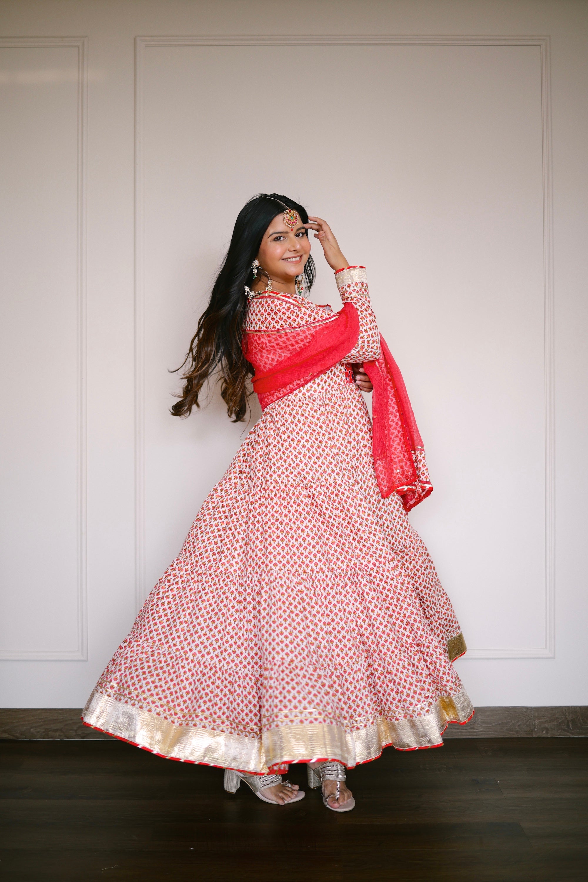 Red tier Anarkali Set